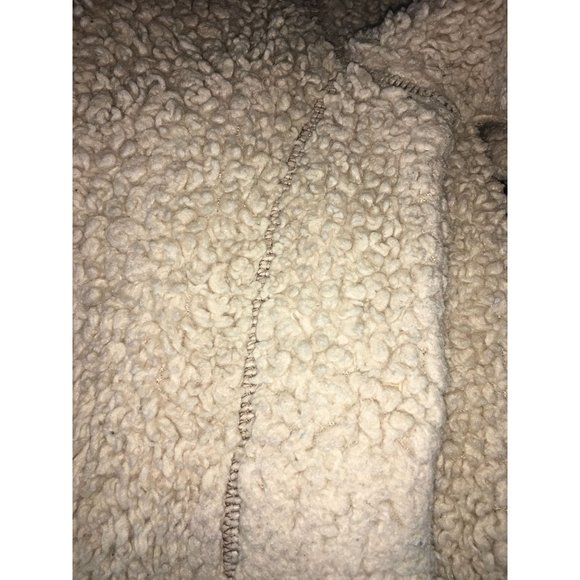 The Southern Shirt Company size Youth Large Teddy Fuzzy Sharpa Pullover with Nec - Picture 9 of 11